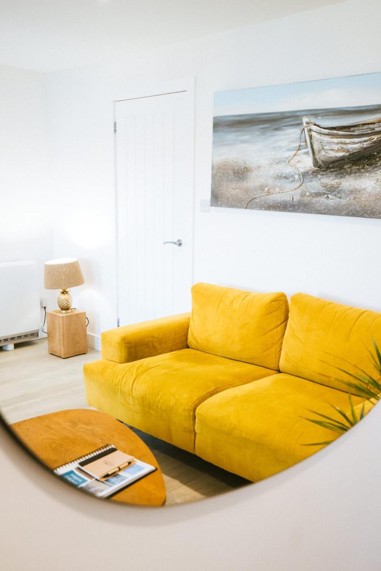 Breathtaking High Street Townhouse With Stunning Sea Views At 'The Old Fishermans Townhouse' Falmouth Luaran gambar