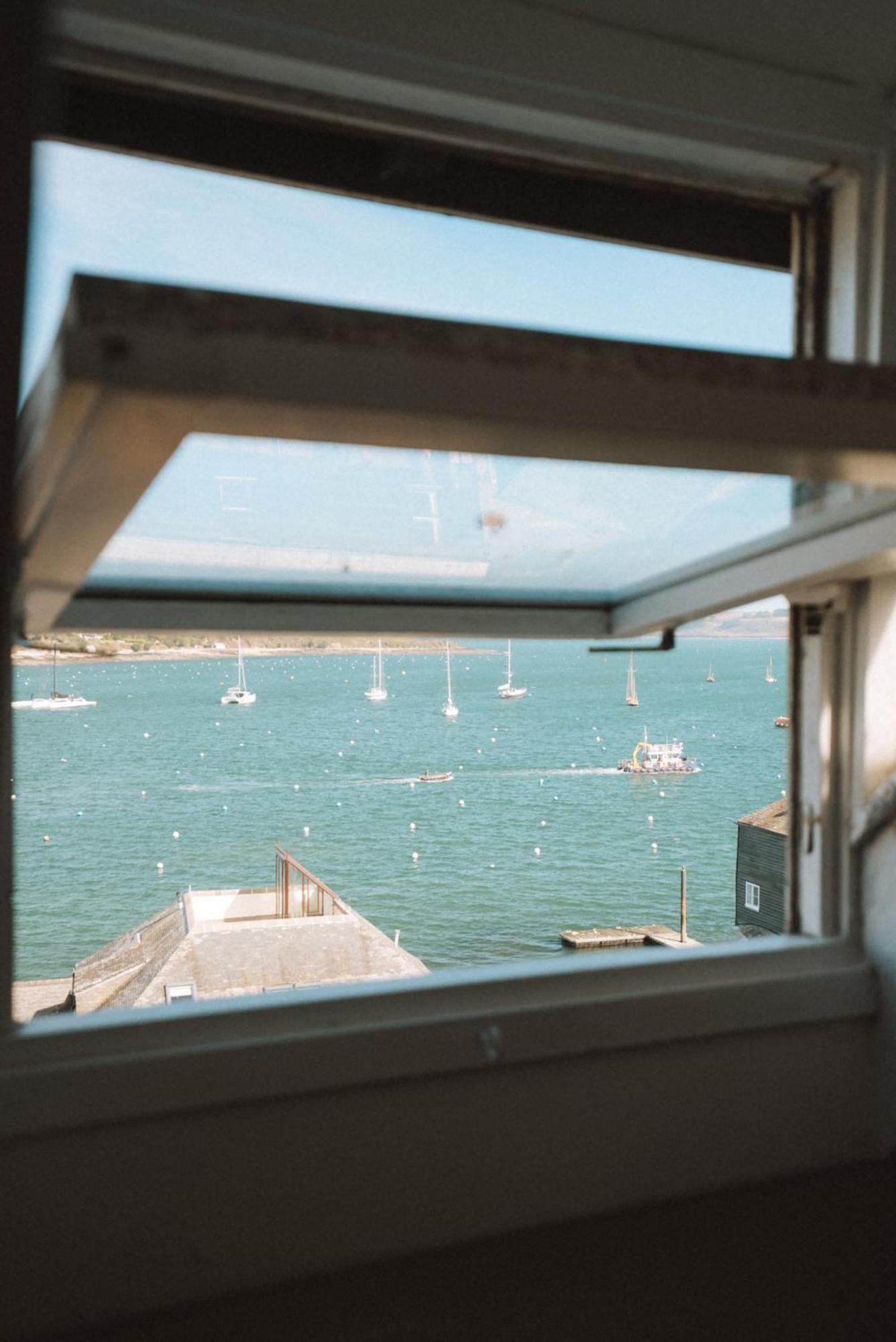 Breathtaking High Street Townhouse With Stunning Sea Views At 'The Old Fishermans Townhouse' Falmouth Luaran gambar